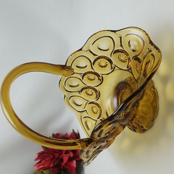 L.E. Smith Moon & Stars Amber Glass Basket - Picture 15 of 16